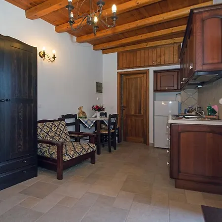 Kapetan Manwlis Apartamento Kato Khora