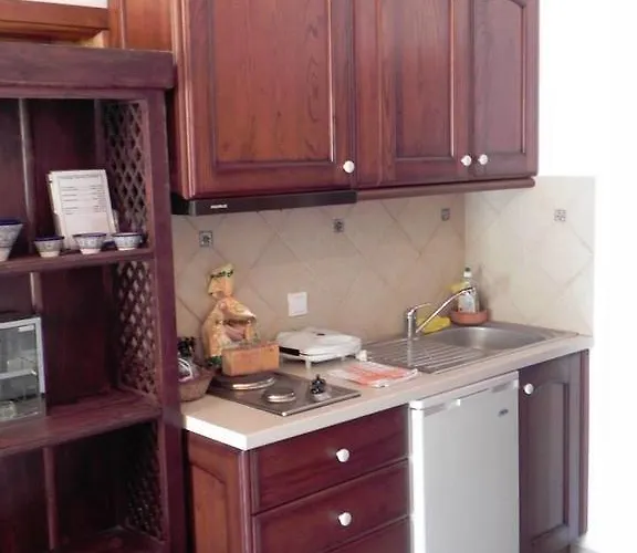 Kapetan Manwlis شقة *