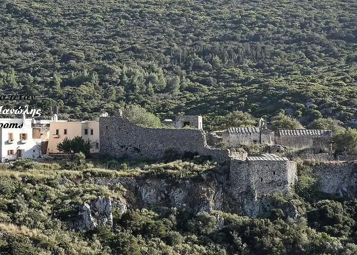 Kapetan Manwlis 公寓